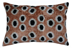 Velvet Throw Pillow – Gold & Black Dot, 16x24"