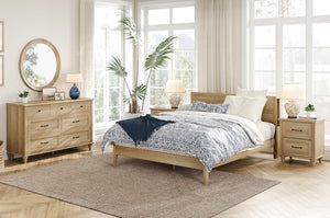 3-Piece Bedroom Set – 7-Drawer Dresser & 2 Nightstands with Charging Station, Oak