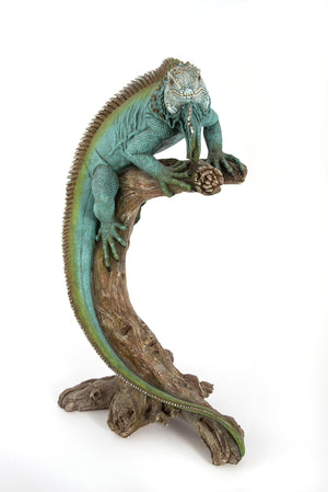 Large Iguana Garden Statue – 22" Tropical Lizard Sculpture