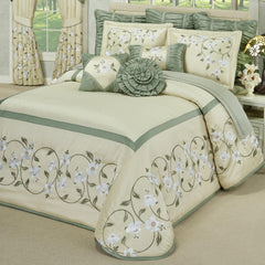 King Magnolia Floral Bedspread Set – 3 Piece