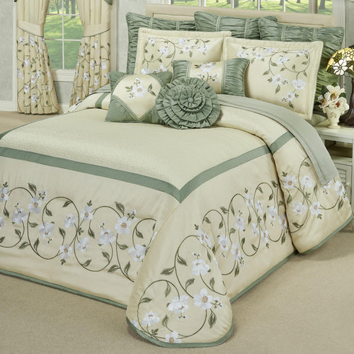 King Magnolia Floral Bedspread Set – 3 Piece