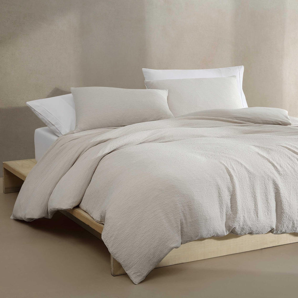 Seersucker Duvet Cover Set with Shams | Queen & King