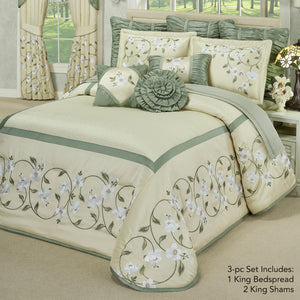 King Magnolia Floral Bedspread Set – 3 Piece