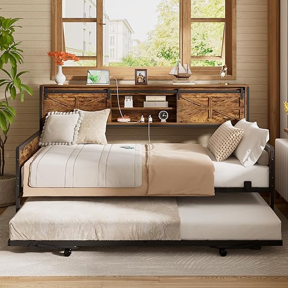 Farmhouse Twin Daybed with Pop-Up Trundle