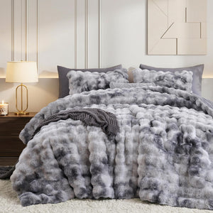 Faux Rabbit Fur Bubble Comforter Set with Pillowcases