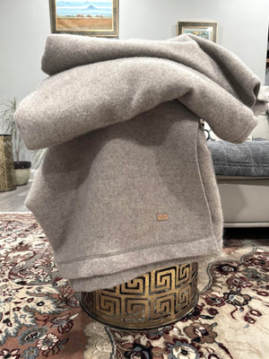 100% Pure Yak Down Throw Blanket – Natural Dark Brown