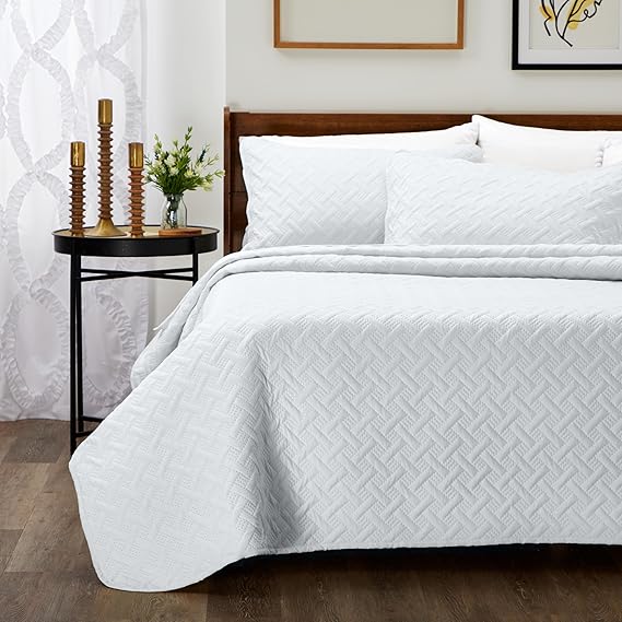 Bamboo Quilt Set – 3-Piece Quilted Coverlet with Pillow Shams