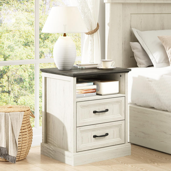 3-Piece Bedroom Set – 7-Drawer Dresser & 2 Nightstands