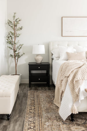 Rustic Farmhouse Ceramic Table Lamp with Drum Shade