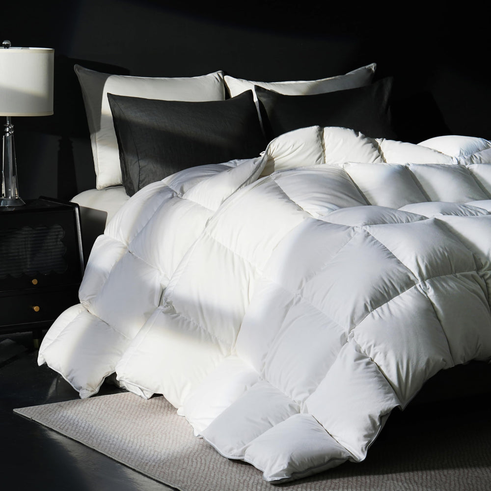 Goose Down Comforter – All Season Duvet Insert with Cotton Cover