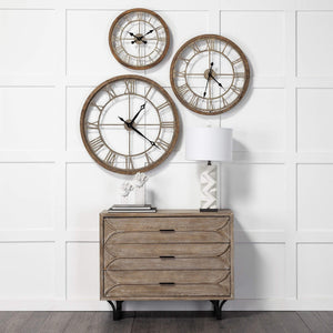 Oversized Farmhouse Round Wall Clock – Solid Wood, Roman Numerals