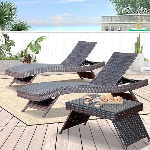 Outdoor Wicker Chaise Lounge Chair
