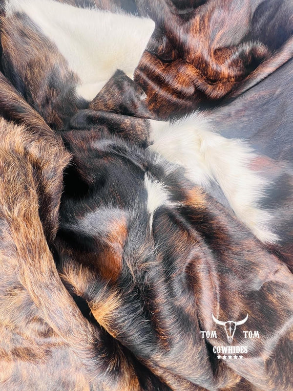 Natural Tricolor Cowhide Rug 6x6 ft
