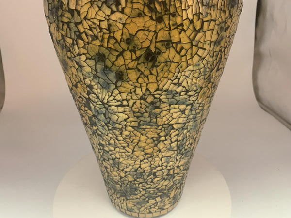 18 Inch Tall Mosaic Floor Vase – Crackled Gold & Black Terracotta Cylinder