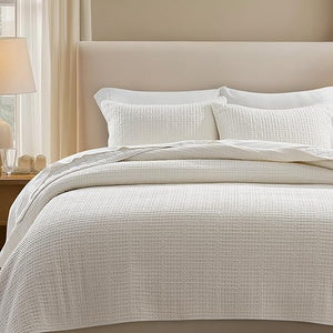 Stonewashed Cotton Waffle Quilt Set with Pillow Shams