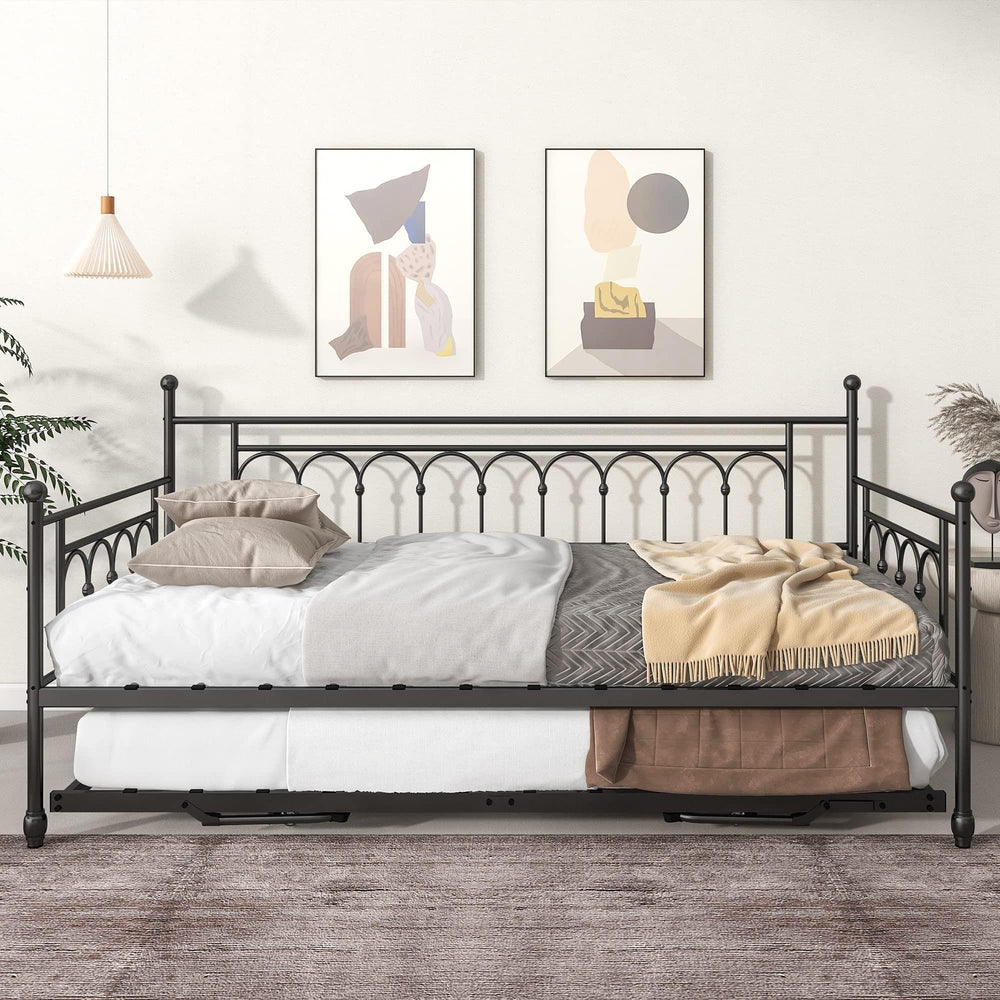 Twin Metal Daybed with Pop-Up Trundle