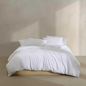 Seersucker Duvet Cover Set with Shams | Queen & King