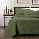 Bamboo Quilt Set – 3-Piece Quilted Coverlet with Pillow Shams