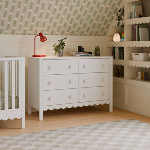 Scallop 6-Drawer Dresser