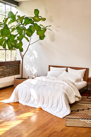Eucalyptus Lyocell Cooling Comforter — White Lightweight Duvet Insert