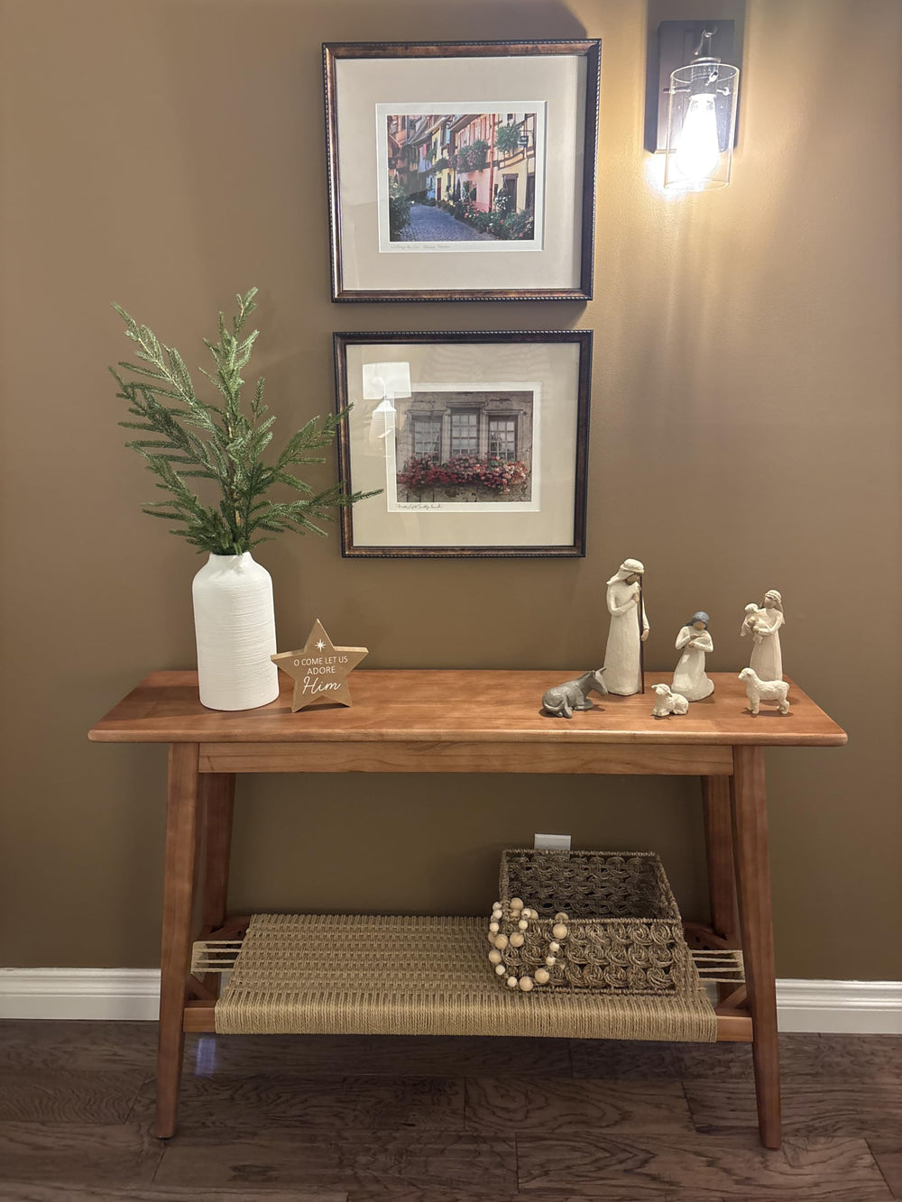 Walnut Console Table with Wood Legs – Entryway & Sofa Table