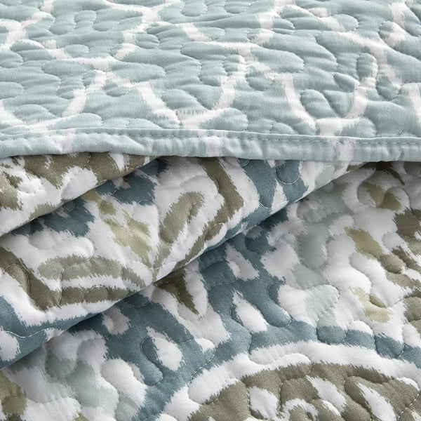 Teal Aqua Floral Quilted Coverlet Bedspread Set with Shams & Pillows
