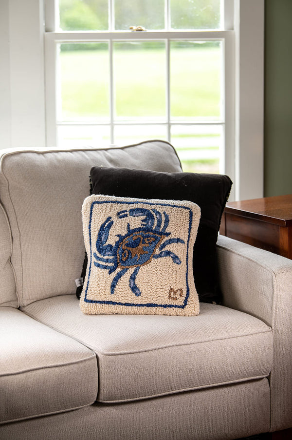 Blue Crab Hand-Hooked Wool Throw Pillow – 14x14 Decorative Accent Pillow