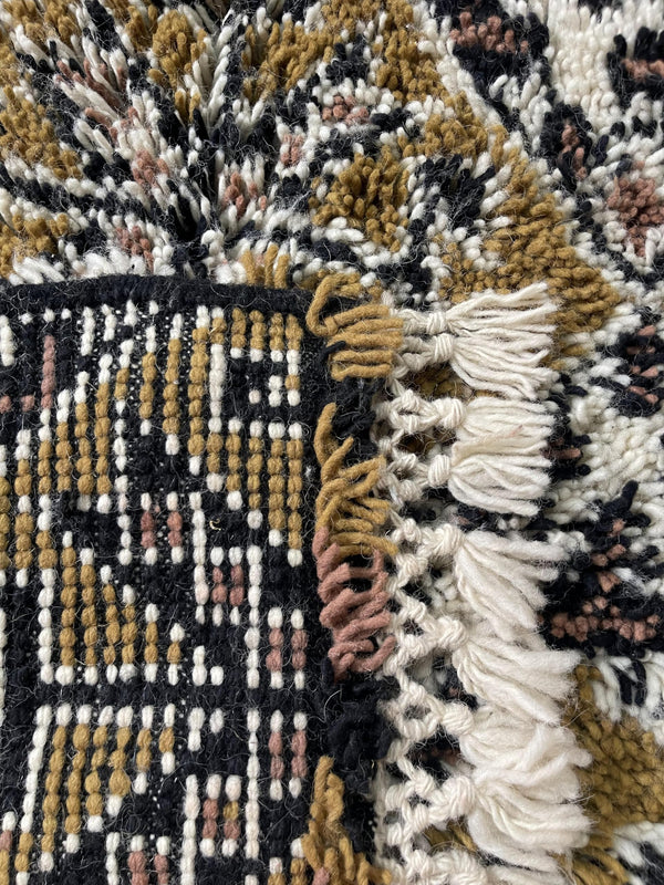 Handmade Moroccan Berber Wool Shag Rug 3' x 5'