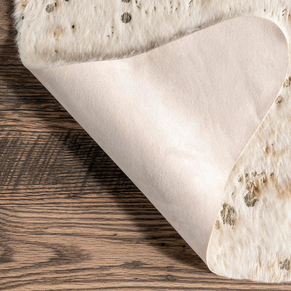 Animal Print Faux Cowhide Area Rug – 5' x 6'7" Off-White Gold