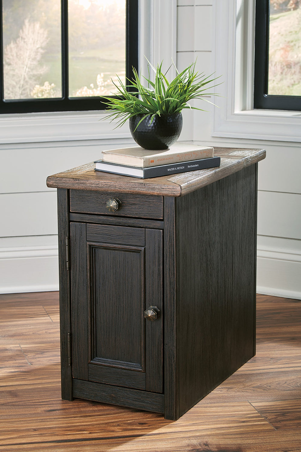 Rustic Chair Side End Table with Pull-Out Tray & USB Ports