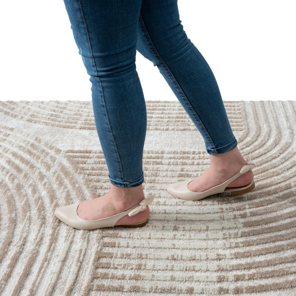 Cream Area Rug – Mid-Century Modern Arch Pattern