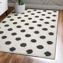 Moroccan Polka Dot Shag Area Rug – White & Gray
