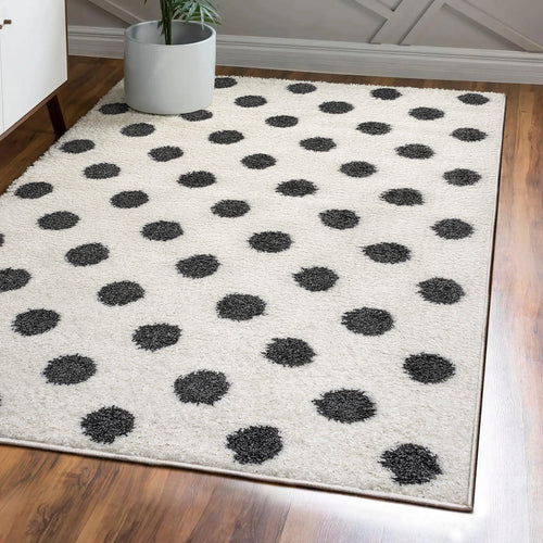 Moroccan Polka Dot Shag Area Rug – White & Gray