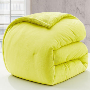 Oversized Comforter Set – Neon Yellow Plush Bedding with Shams