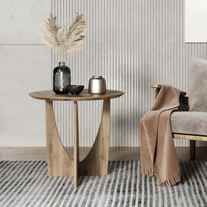 Round Side Table with Oak Veneer
