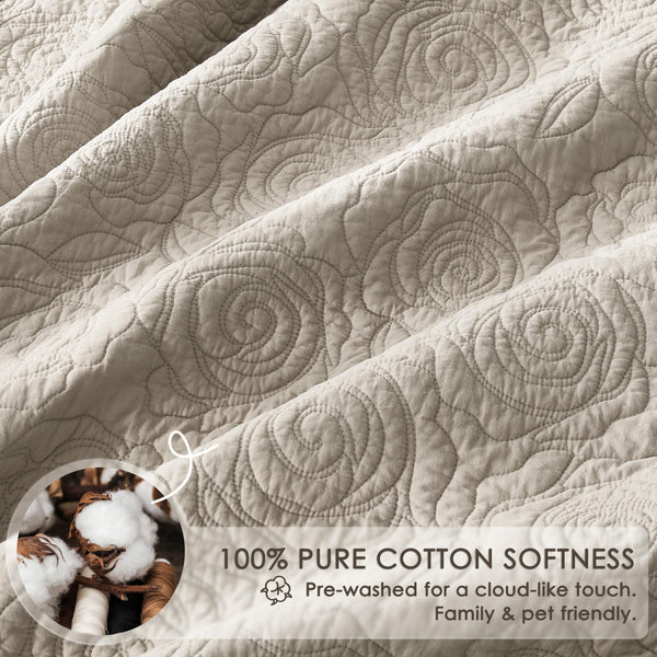 Cotton Quilt Bedding Set with Pillow Shams