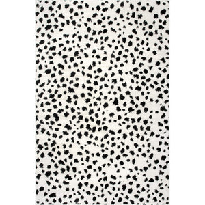 Leopard Print Polypropylene Area Rug – Stain Resistant, Machine Made