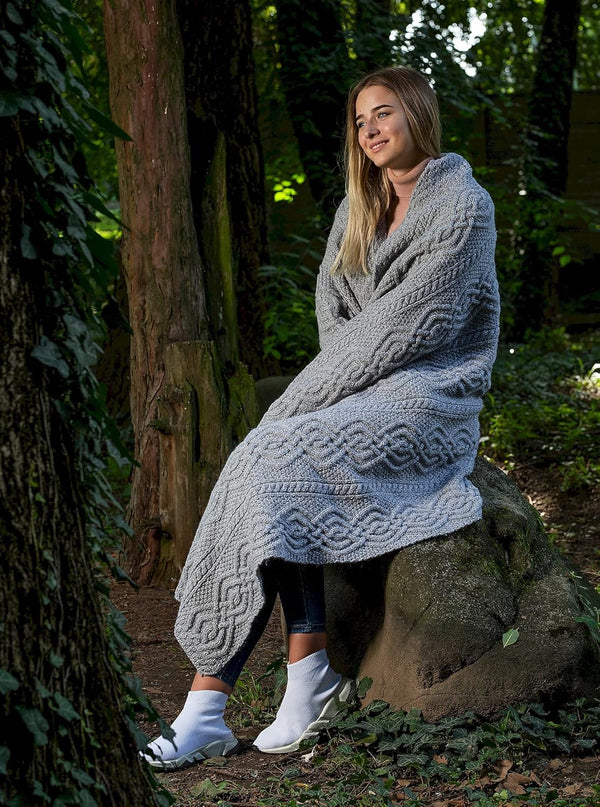 Merino Wool Cable Knit Aran Throw Blanket 44x69 Inches