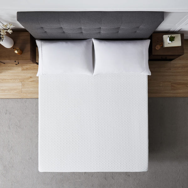 Waterproof Cooling Mattress Protector – Queen Size