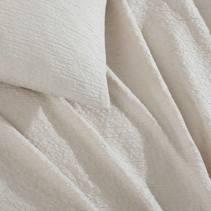 Seersucker Duvet Cover Set with Shams | Queen & King