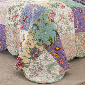 Cotton Patchwork Quilt Set with Pillow Shams – All Season Floral Bedspread