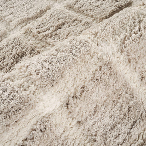 Cream Checkered Shag Area Rug – Polypropylene, High Pile, Multiple Sizes