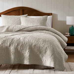 Cotton Quilt Bedding Set with Pillow Shams