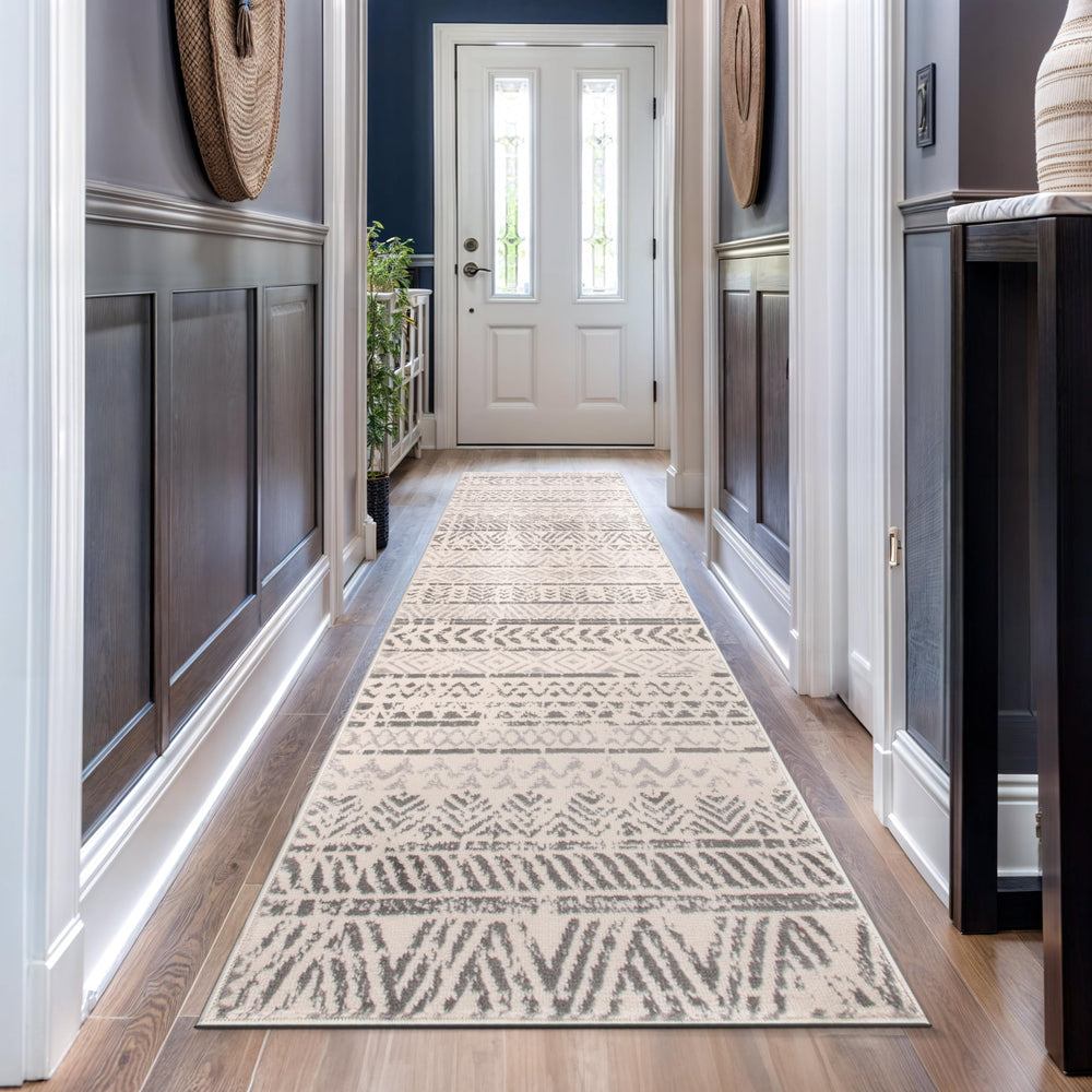 Geometric Boho Runner Rug 2'7" x 10'
