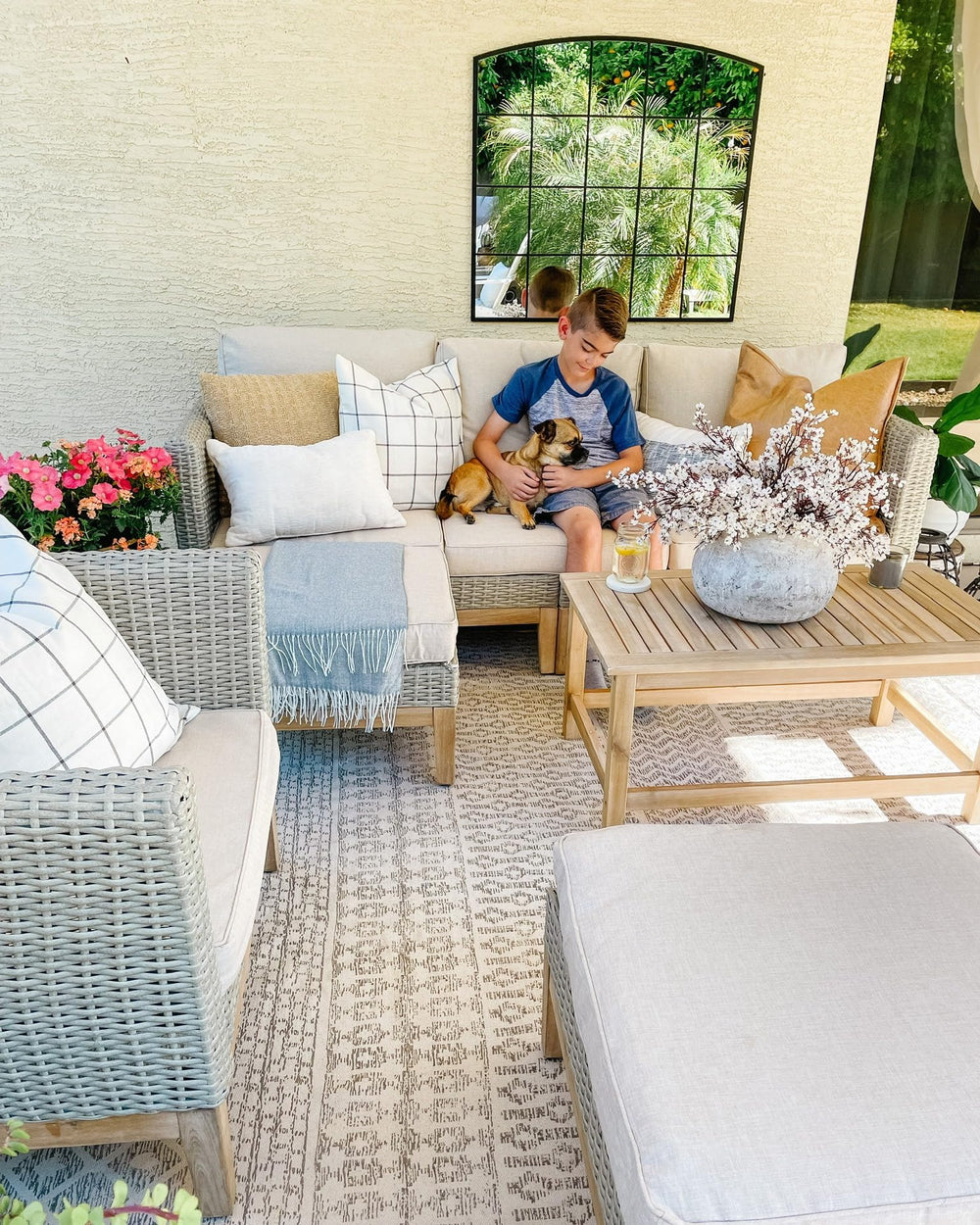 5-Piece Outdoor Wicker Patio Conversation Set with Coffee Table