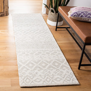 Handmade Wool Floral Area Rug – Silver & Ivory