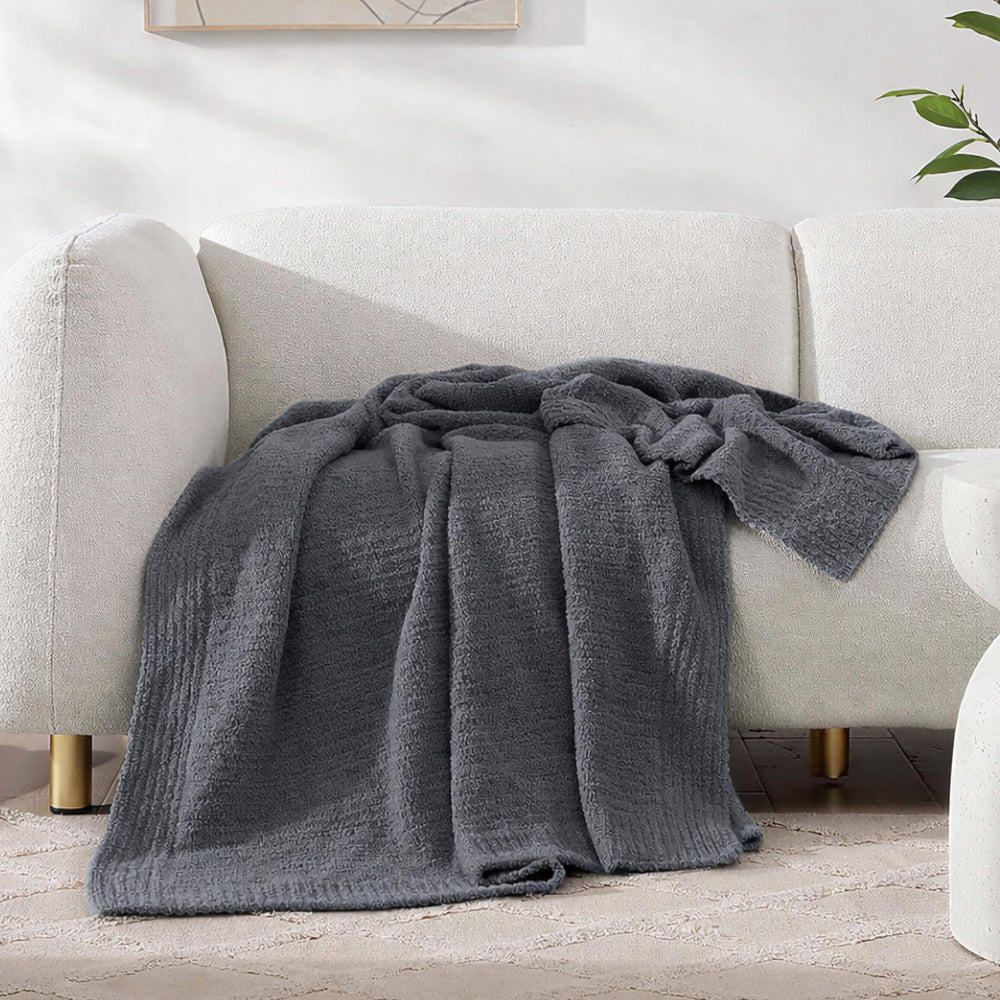 Snug Oversized Throw Blanket