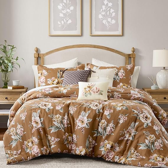 Vintage Floral Reversible Comforter Set – 7 Piece Bedding