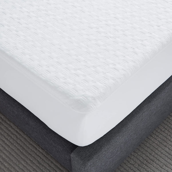Waterproof Cooling Mattress Protector – Queen Size