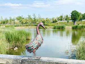 Metal Duck Garden Statue – Outdoor Lawn & Patio Sculpture, 25 Inch